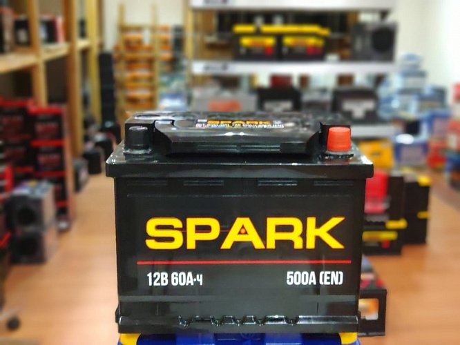 Аккумулятор автомобильный Spark Element 6СТ-60.0 VL3 обр. 12В 60Ач 500А