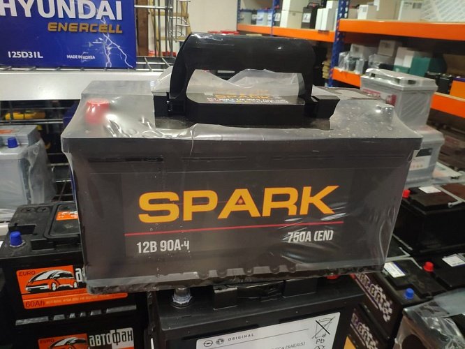 Аккумулятор автомобильный Spark 6ст-90.1 VL3 прям. 12В 90Ач 690А